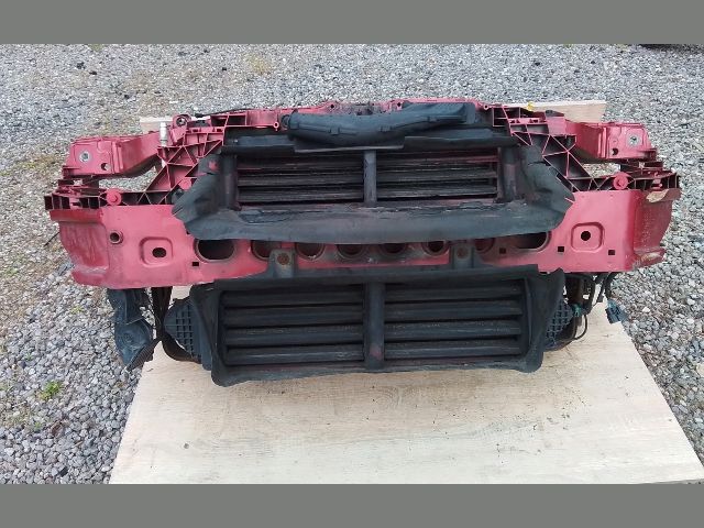 bontott FORD FOCUS III Komplett Homlokfal (Részeivel)