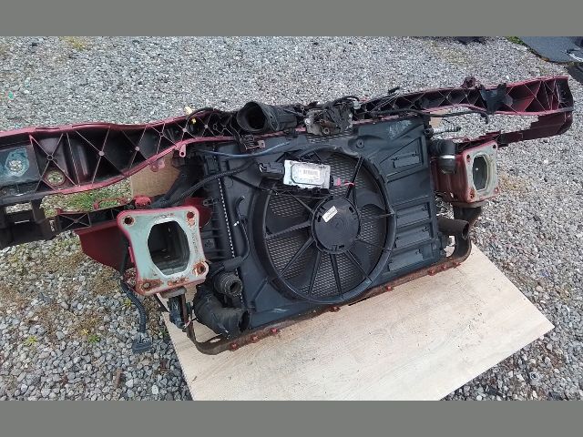 bontott FORD FOCUS III Komplett Homlokfal (Részeivel)