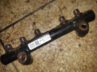 bontott FORD FOCUS III Közösnyomócső