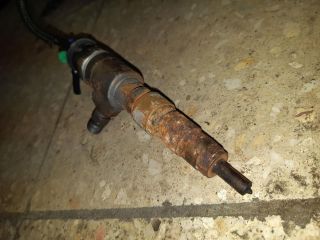 bontott FORD FOCUS III Porlasztó (1 db)