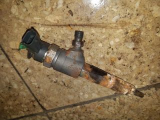 bontott FORD FOCUS III Porlasztó (1 db)