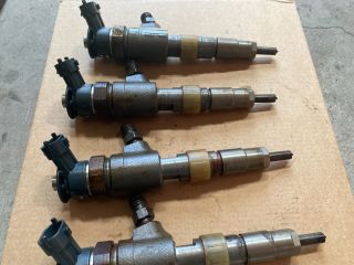 bontott FORD FOCUS III Porlasztó Sor / Híd