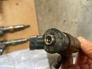 bontott FORD FOCUS III Porlasztó Sor / Híd