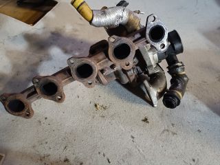 bontott FORD FOCUS III Turbó