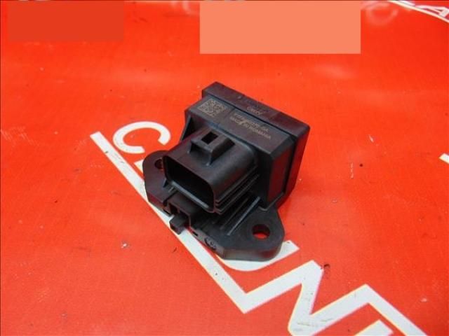 bontott FORD FOCUS III Üzemanyag Szivattyú Relé