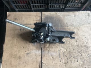 bontott FORD FOCUS III Váltó Kulissza