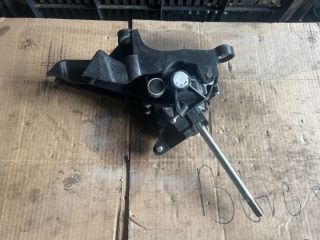 bontott FORD FOCUS III Váltó Kulissza