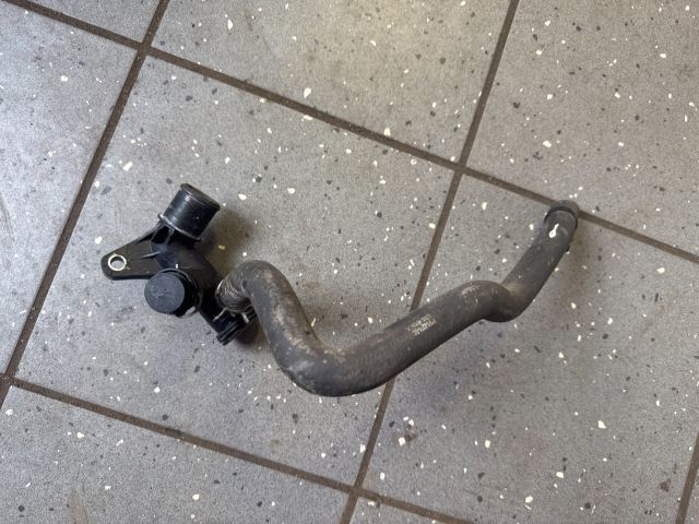 bontott FORD FOCUS III Vízcső