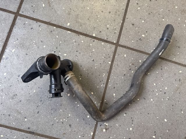 bontott FORD FOCUS III Vízcső