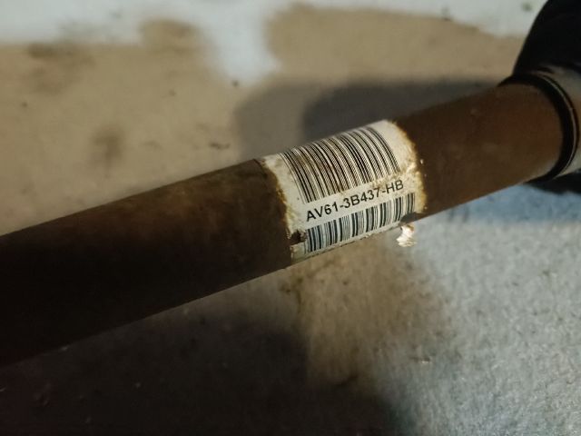 bontott FORD FOCUS III Bal Féltengely