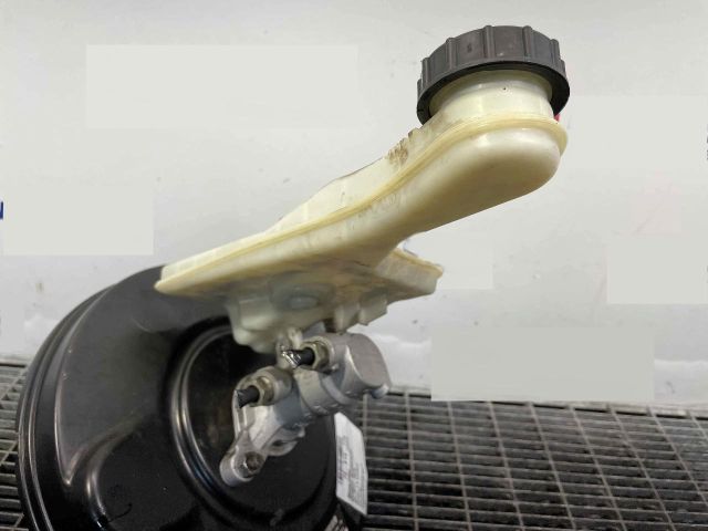 bontott FORD FOCUS III Főfékhenger