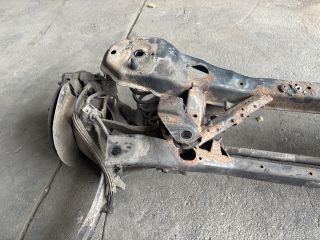 bontott FORD FOCUS III Hátsó Híd (Tárcsafékes)