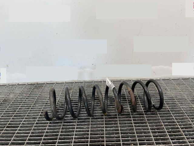 bontott FORD FOCUS III Hátsó Rugó