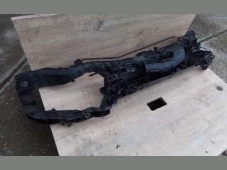 bontott FORD FOCUS III Homlokfal (Üres lemez)