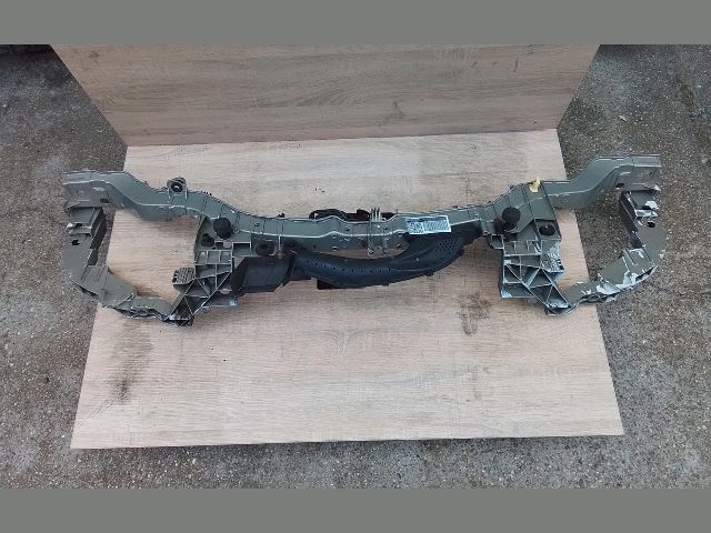 bontott FORD FOCUS III Homlokfal (Üres lemez)