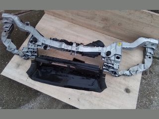 bontott FORD FOCUS III Homlokfal (Üres lemez)