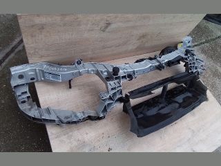 bontott FORD FOCUS III Homlokfal (Üres lemez)