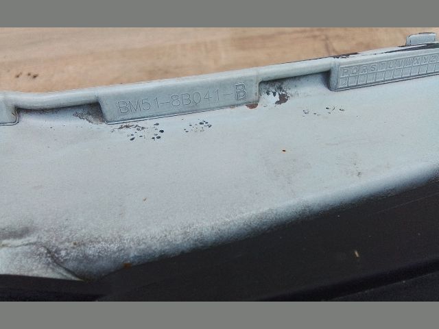 bontott FORD FOCUS III Homlokfal (Üres lemez)