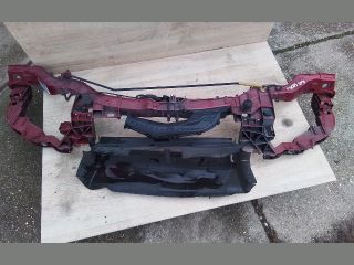 bontott FORD FOCUS III Homlokfal (Üres lemez)