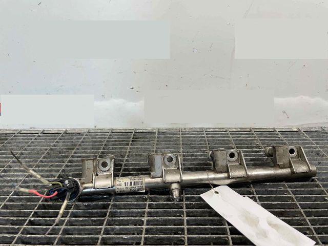 bontott FORD FOCUS III Közösnyomócső