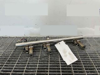 bontott FORD FOCUS III Közösnyomócső