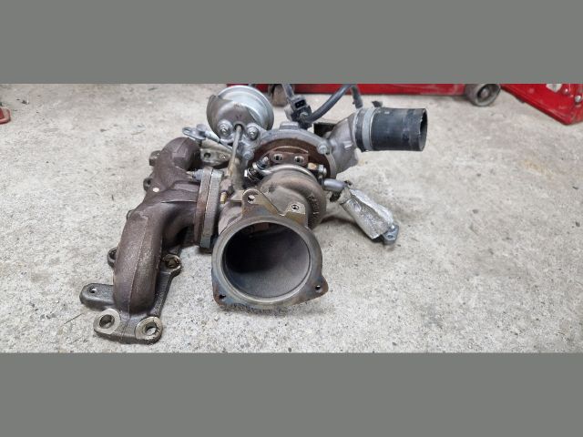 bontott FORD FOCUS III Turbó