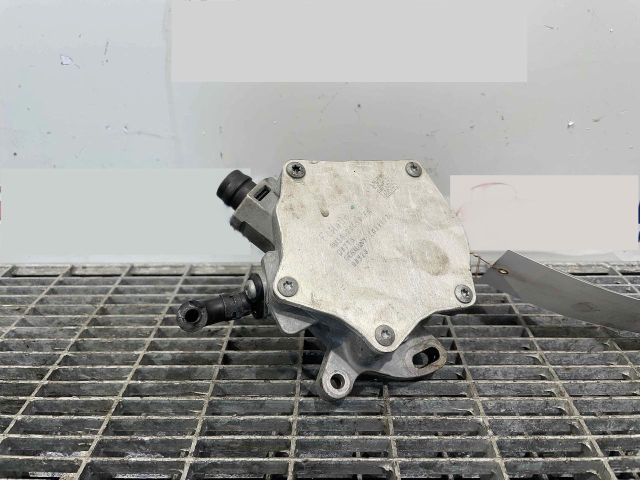 bontott FORD FOCUS III Vákumpumpa