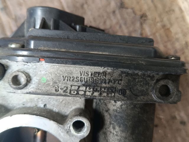 bontott FORD FOCUS III Fojtószelep (Elektromos)