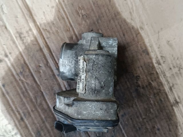 bontott FORD FOCUS III Fojtószelep (Elektromos)