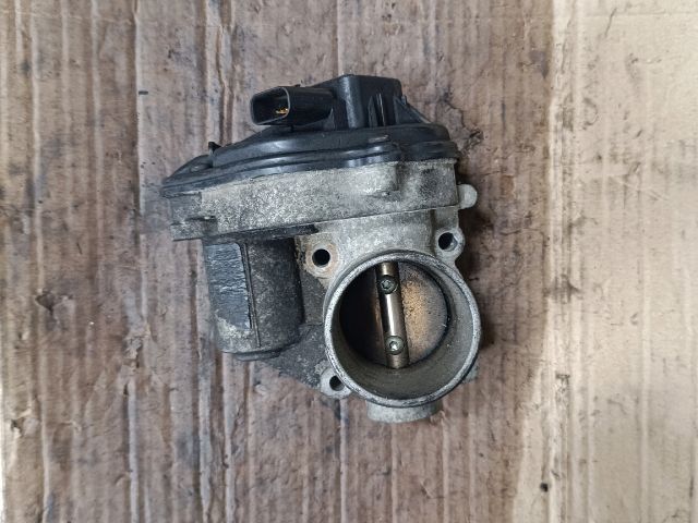 bontott FORD FOCUS III Fojtószelep (Elektromos)