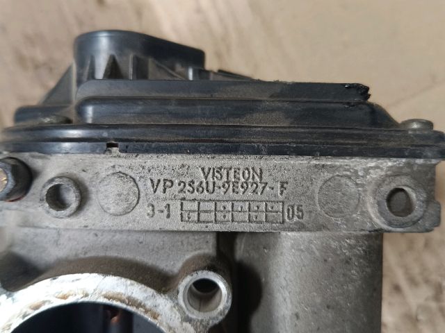 bontott FORD FOCUS III Fojtószelep (Elektromos)