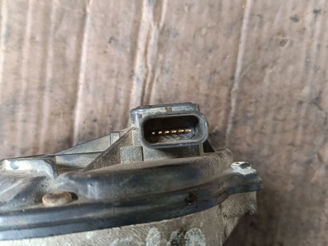 bontott FORD FOCUS III Fojtószelep (Elektromos)