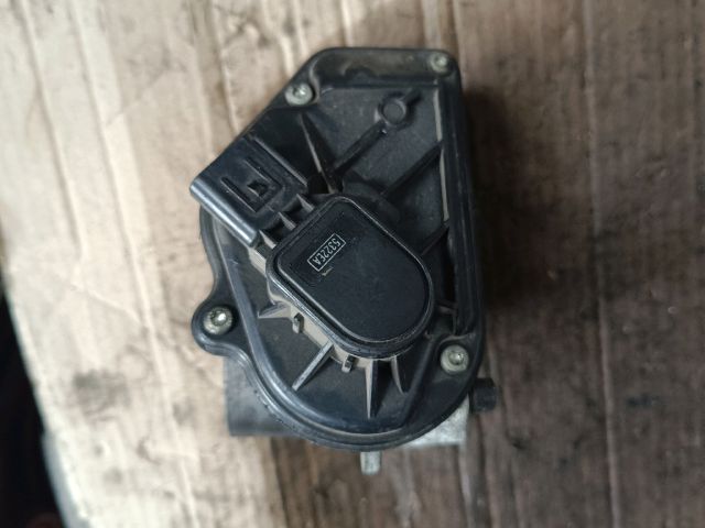 bontott FORD FOCUS III Fojtószelep (Elektromos)