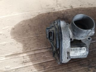 bontott FORD FOCUS III Fojtószelep (Elektromos)