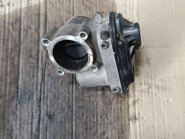 bontott FORD FOCUS III Fojtószelep (Elektromos)