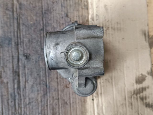 bontott FORD FOCUS III Fojtószelep (Elektromos)