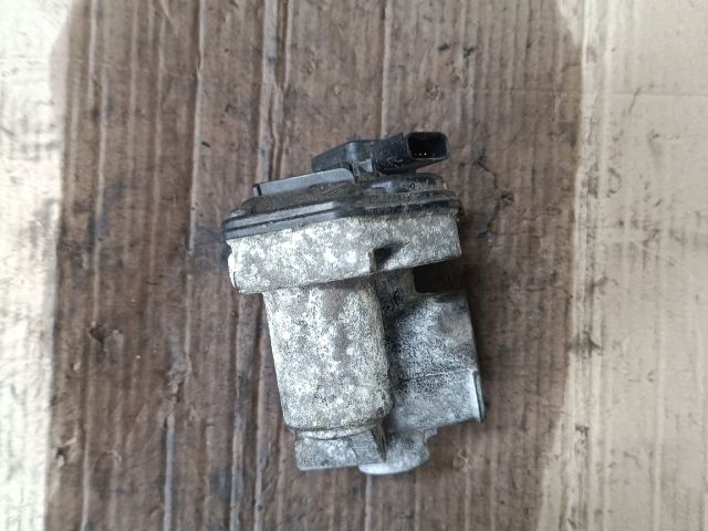 bontott FORD FOCUS III Fojtószelep (Elektromos)