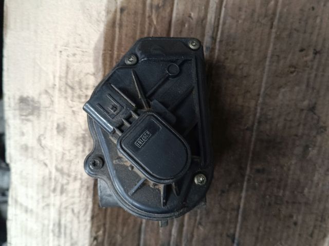 bontott FORD FOCUS III Fojtószelep (Elektromos)