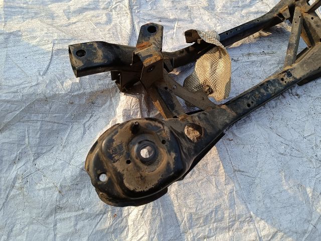 bontott FORD FOCUS III Hátsó Bölcső