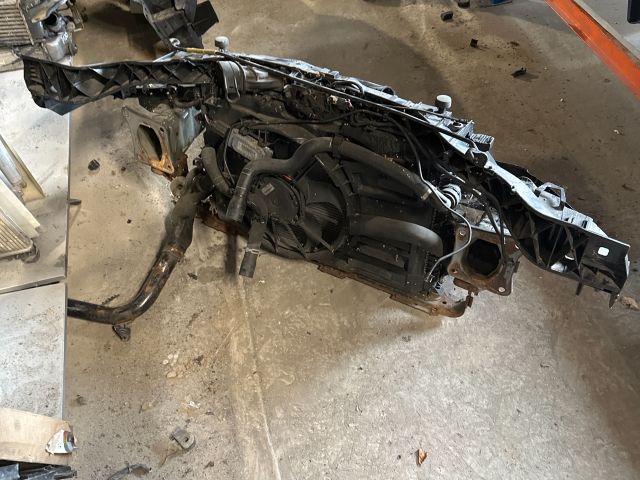 bontott FORD FOCUS III Komplett Homlokfal (Részeivel)