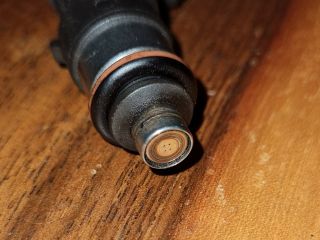 bontott FORD FOCUS III Porlasztó (1 db)