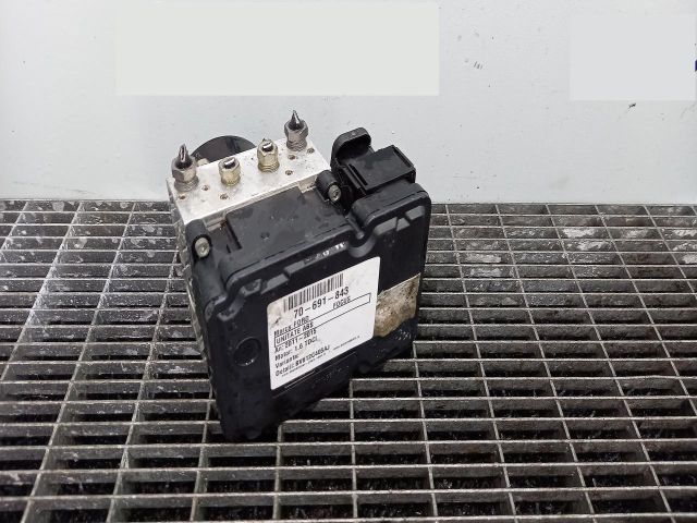 bontott FORD FOCUS III ABS Kocka