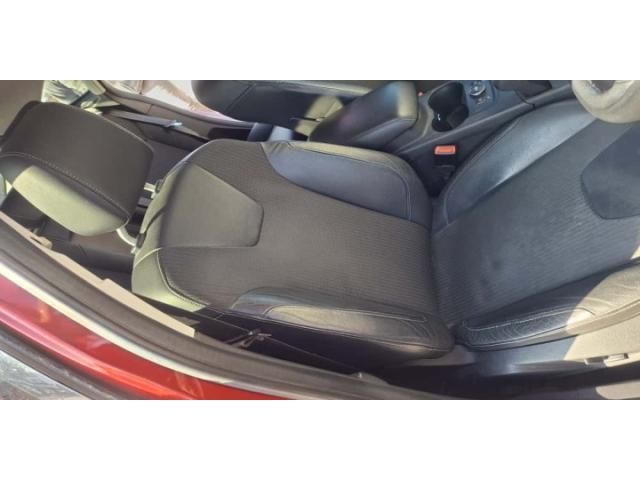 bontott FORD FOCUS III Bal Féltengely