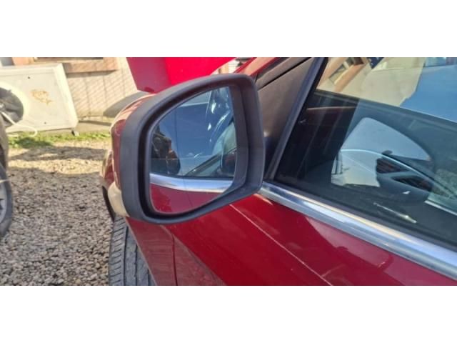 bontott FORD FOCUS III Bal hátsó Csonkállvány