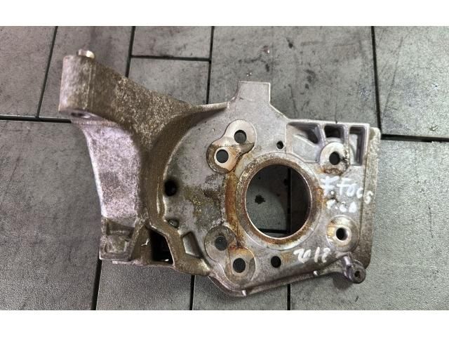 bontott FORD FOCUS III Adagoló Tartó Bak