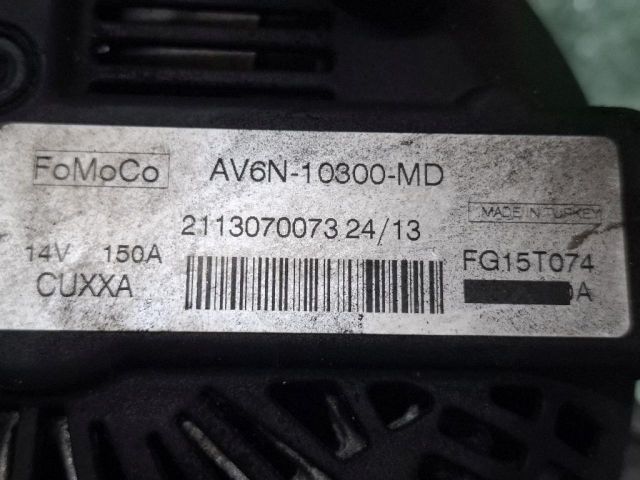 bontott FORD FOCUS III Generátor