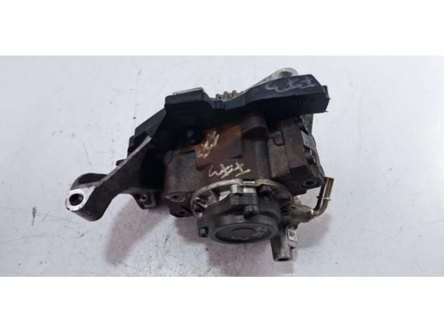 bontott FORD FOCUS III Nagynyomású Szivattyú