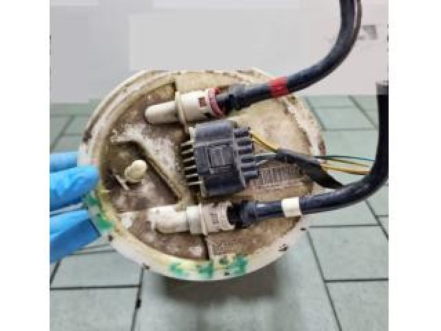 bontott FORD FOCUS III Üzemanyag Szivattyú