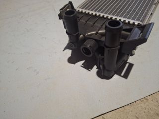 bontott FORD FOCUS III Vízhűtő Radiátor (Klímás)