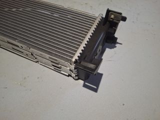 bontott FORD FOCUS III Vízhűtő Radiátor (Klímás)